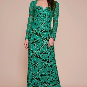 Brand New with Tags Tadashi Shoji Green Maxi Lace Hourglass Dress size 2